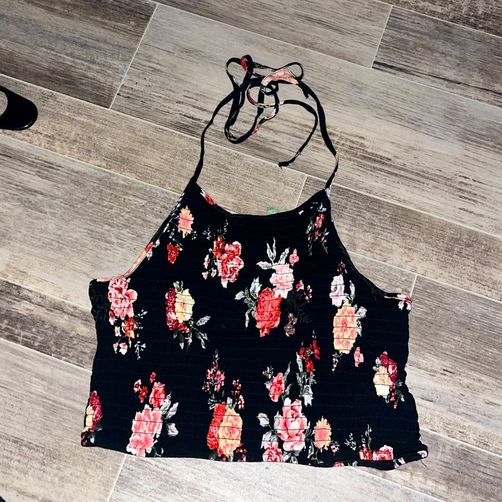 Floral tank top 🌺 <333